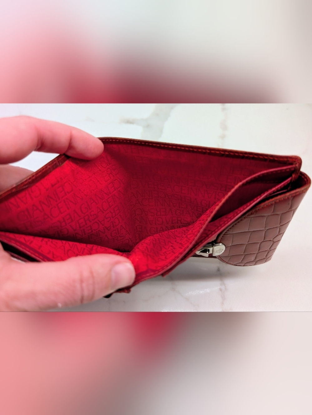 Gianni Versace Red Croc-Embossed Leather Wallet - Picture 7 of 9